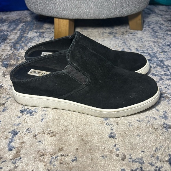 Steve Madden Shoes - Steve Madden Ezekiel Black Suede Slip-On Mules Size 8.5
